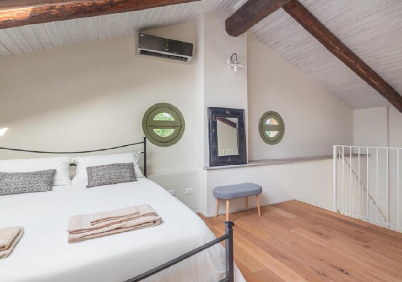 Charming Loft Golf Club Barolo Appartement Novello Buitenkant foto